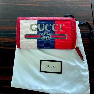 Gucci LOGO unisex canvas leather long wallet